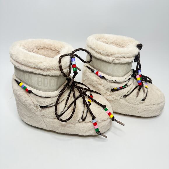 Moon Boot Resort Icon Low Cream Faux Fur Beaded Lace Up Snow Boots 5.5 - 7 - Picture 3 of 16